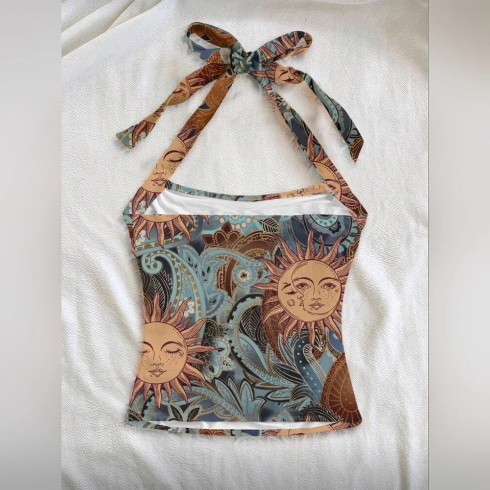 Soleia Halter Sun Pattern Knitted Textured Fitted Tank Top - Picture 2 of 5